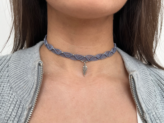 Halskette Feder